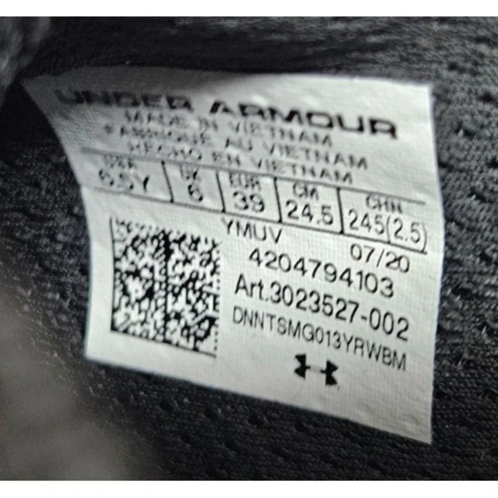 Under Armour Curry Flow 8 Basketball Shoes 3023527-002 Black‎ Youth Size 6.5Y